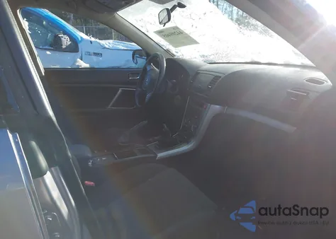 2009 Subaru Outback 2.5I z USA, uszkodzony, nr VIN 4S4BP60C096330308